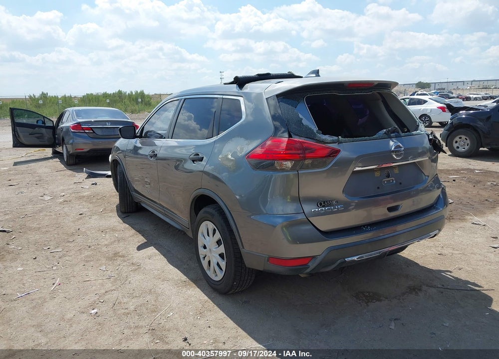 2017 NISSAN ROGUE S VIN: KNMAT2MV1HP509188
