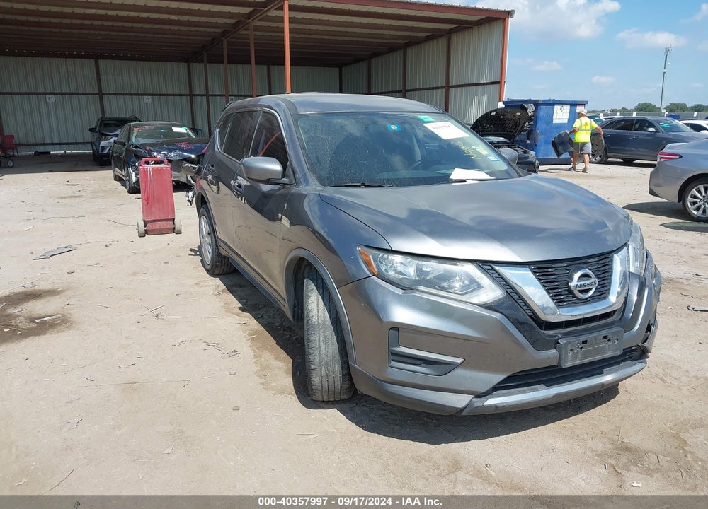 2017 NISSAN ROGUE S VIN: KNMAT2MV1HP509188