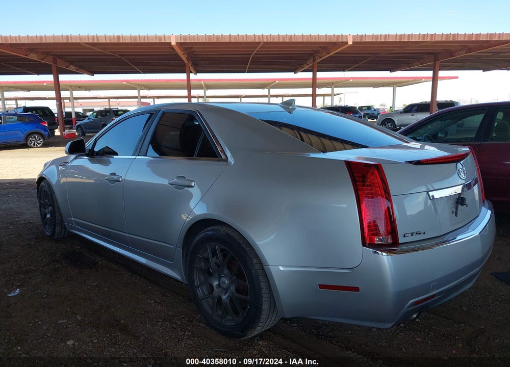2010 CADILLAC CTS LUXURY VIN: 1G6DH5EG0A0117840