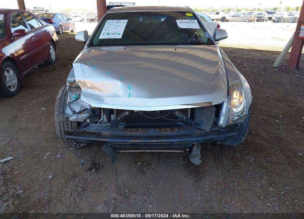 2010 CADILLAC CTS LUXURY VIN: 1G6DH5EG0A0117840