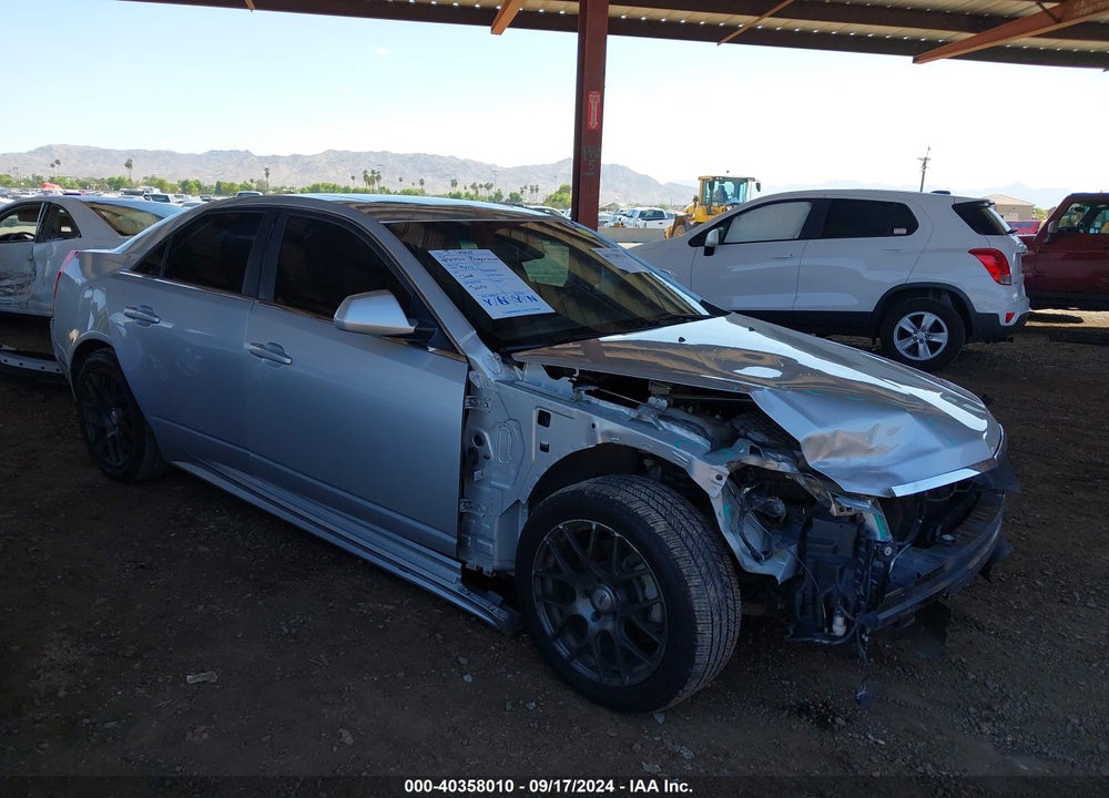 2010 CADILLAC CTS LUXURY VIN: 1G6DH5EG0A0117840