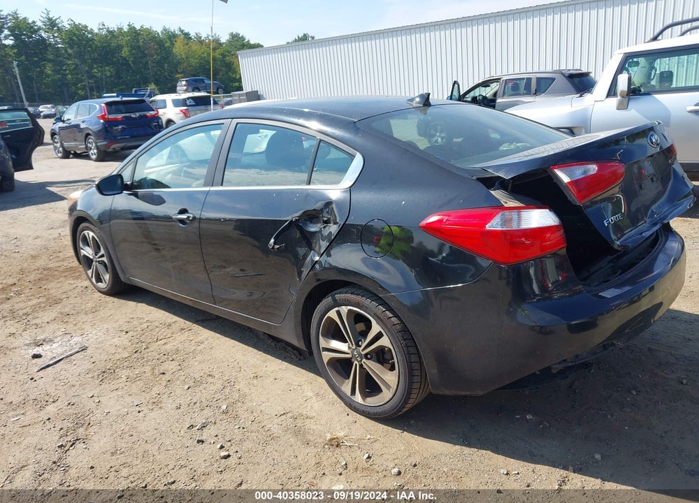 2015 KIA FORTE EX VIN: KNAFX4A82F5329258