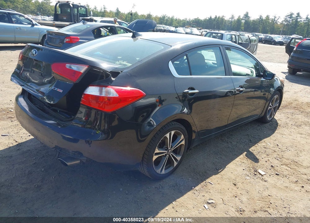 2015 KIA FORTE EX VIN: KNAFX4A82F5329258