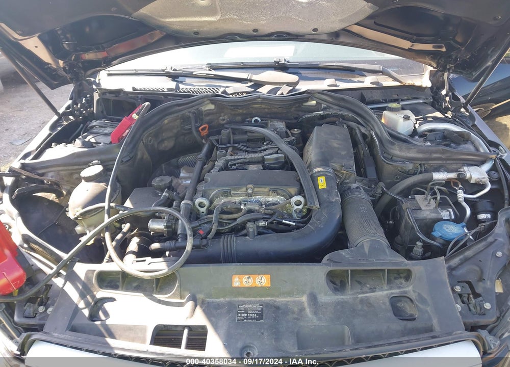 2012 MERCEDES-BENZ C 250 VIN: WDDGJ4HBXCF747363