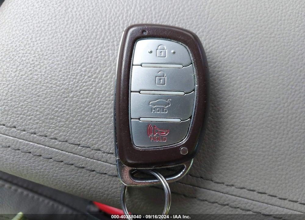2017 HYUNDAI SONATA SPORT VIN: 5NPE34AF5HH453276