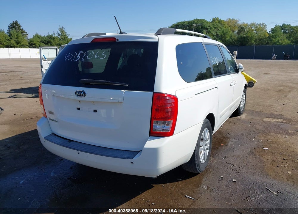 2011 KIA SEDONA LX VIN: KNDMG4C72B6368256