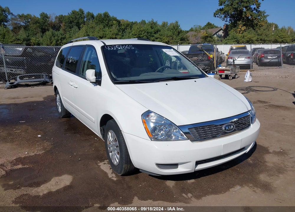 2011 KIA SEDONA LX VIN: KNDMG4C72B6368256