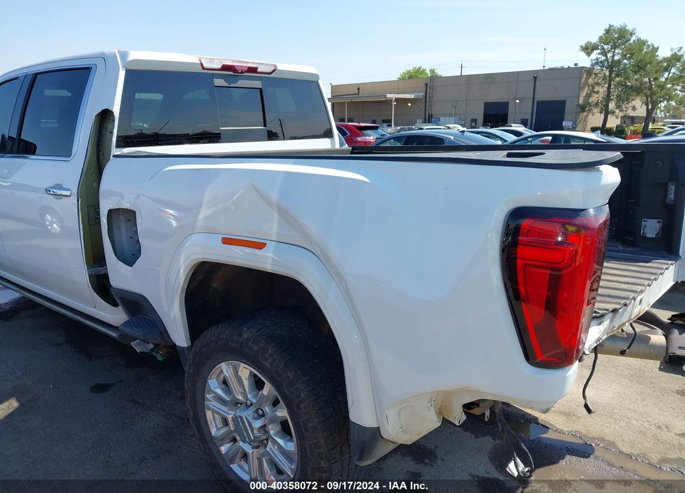 2022 GMC SIERRA 2500HD 4WD  STANDARD BED DENALI VIN: 1GT49REY9NF135072