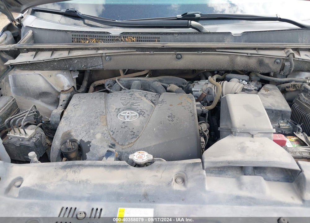 2019 TOYOTA HIGHLANDER LE PLUS VIN: 5TDZZRFH8KS361801