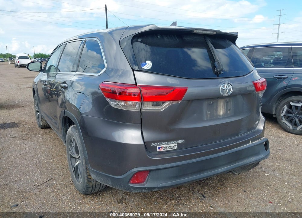 2019 TOYOTA HIGHLANDER LE PLUS VIN: 5TDZZRFH8KS361801
