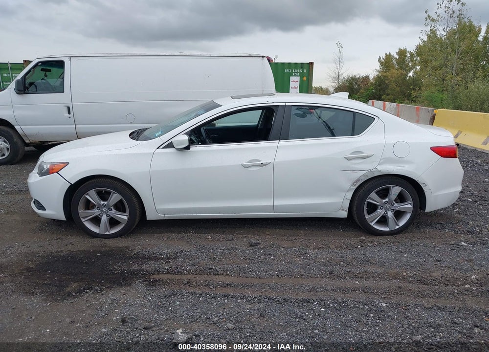 2015 ACURA ILX 2.0L VIN: 19VDE1F33FE002974