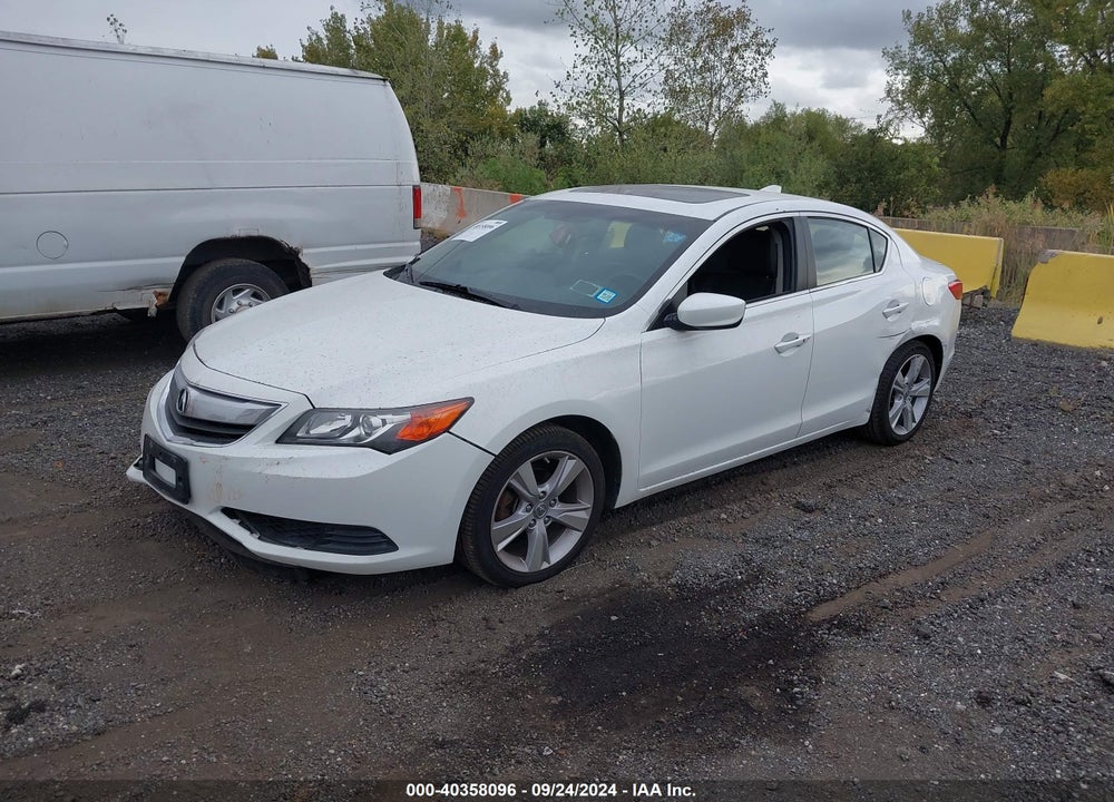 2015 ACURA ILX 2.0L VIN: 19VDE1F33FE002974