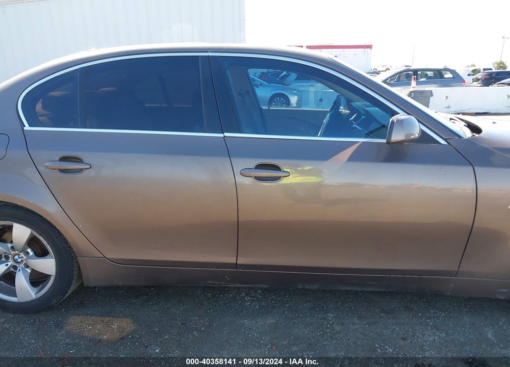 2005 BMW 525I VIN: WBANA53565B859822