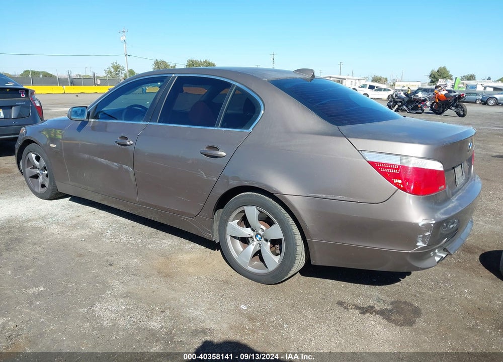 2005 BMW 525I VIN: WBANA53565B859822