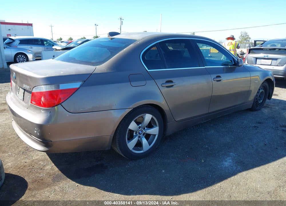 2005 BMW 525I VIN: WBANA53565B859822