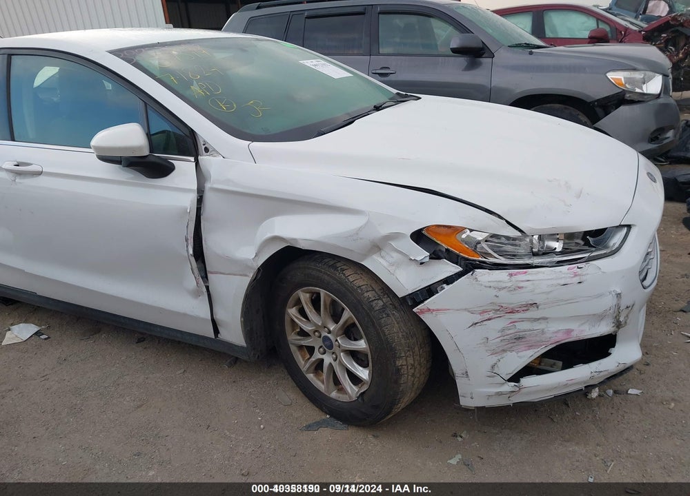 2016 FORD FUSION S VIN: 1FA6P0G76G5121322