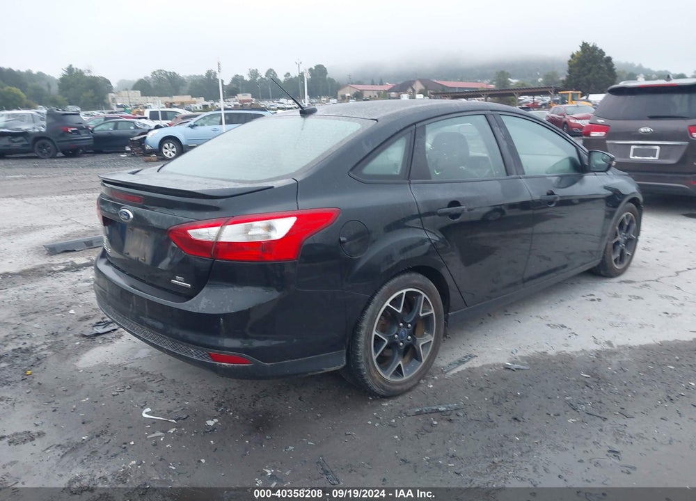 2014 FORD FOCUS SE VIN: 1FADP3F24EL227372