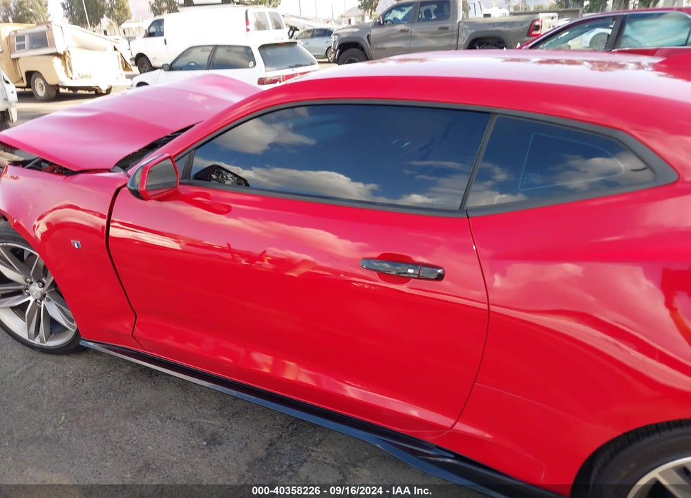 2018 CHEVROLET CAMARO 1LT VIN: 1G1FB1RX5J0187756