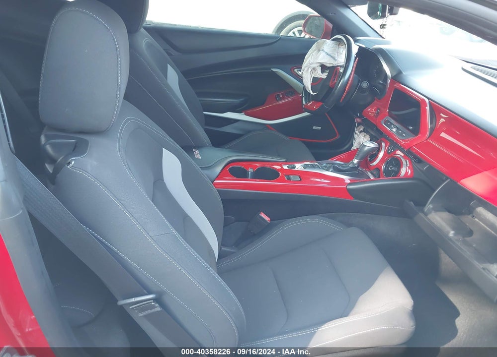 2018 CHEVROLET CAMARO 1LT VIN: 1G1FB1RX5J0187756