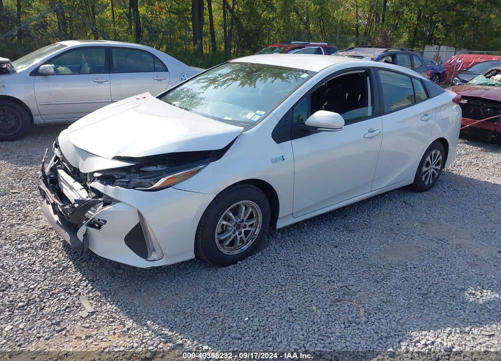 2022 TOYOTA PRIUS PRIME LE VIN: JTDKAMFP1N3200411