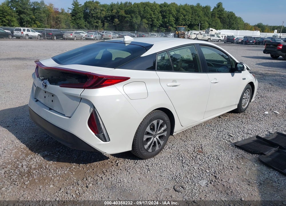 2022 TOYOTA PRIUS PRIME LE VIN: JTDKAMFP1N3200411