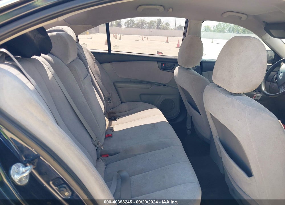 2009 KIA OPTIMA LX VIN: KNAGE228695296671