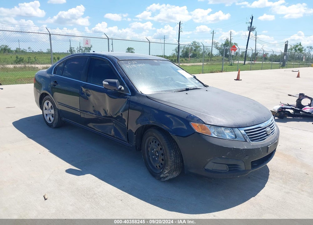 2009 KIA OPTIMA LX VIN: KNAGE228695296671