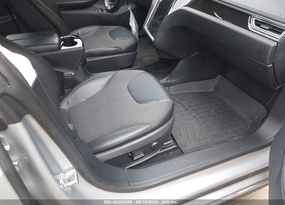 2013 TESLA MODEL S VIN: 5YJSA1CN2DFP27666