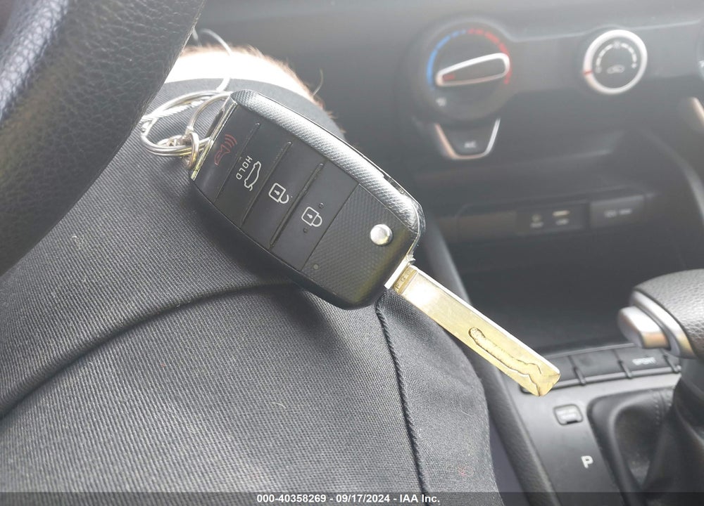 2020 KIA RIO 5-DOOR S VIN: 3KPA25AD9LE307417