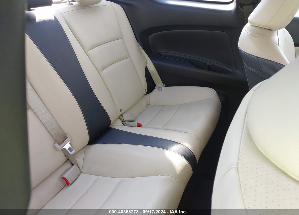 2013 HONDA ACCORD EX-L V-6 VIN: 1HGCT2B89DA012250