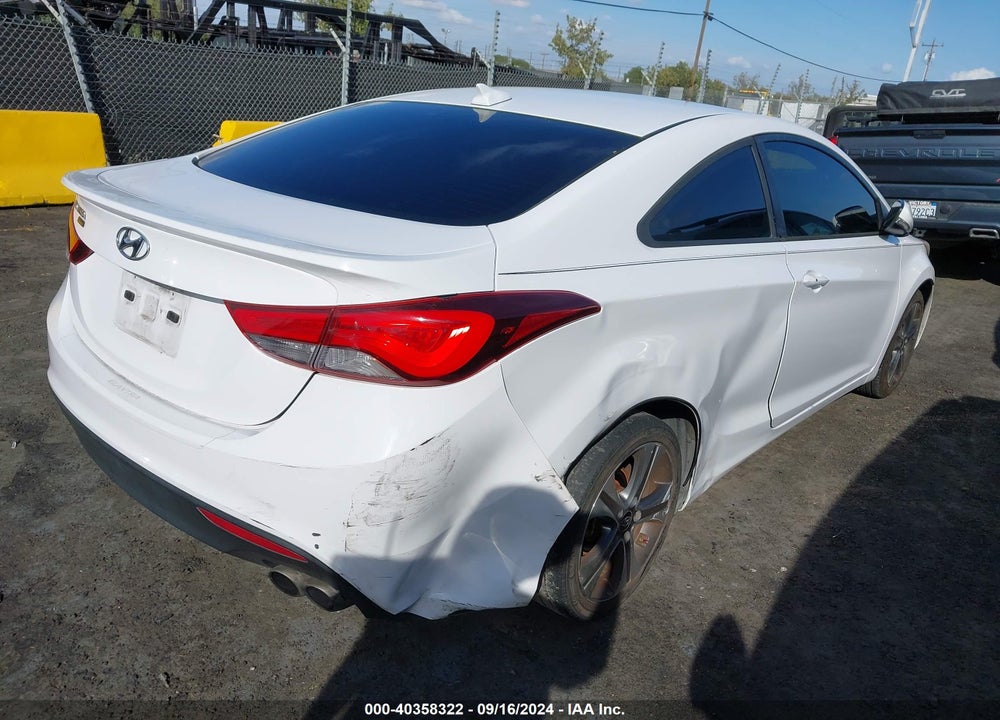2014 HYUNDAI ELANTRA VIN: KMHDH6AH7EU025765