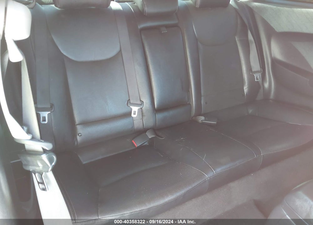 2014 HYUNDAI ELANTRA VIN: KMHDH6AH7EU025765