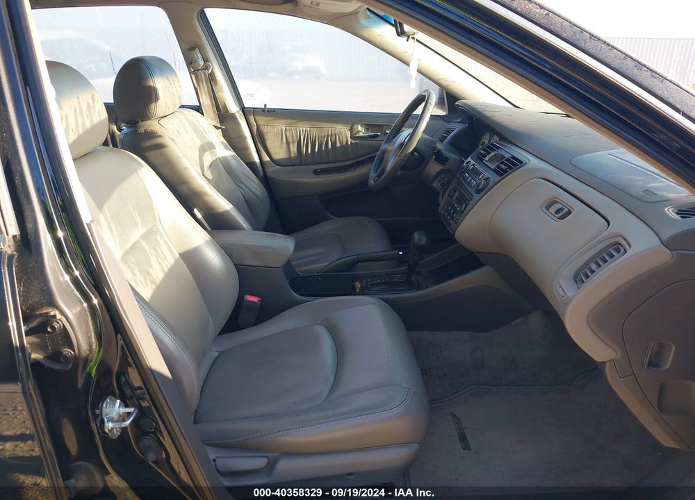 1999 HONDA ACCORD EX V6 VIN: 1HGCG165XXA008694