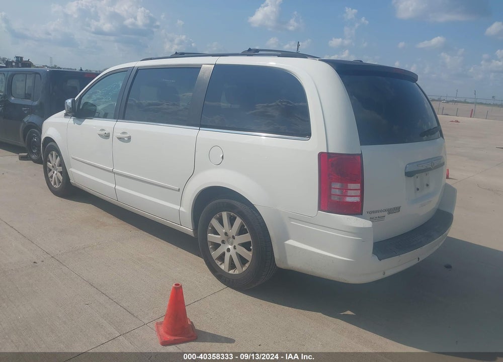 2008 CHRYSLER TOWN & COUNTRY TOURING VIN: 2A8HR54P48R132640
