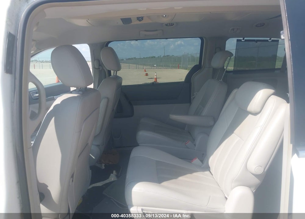 2008 CHRYSLER TOWN & COUNTRY TOURING VIN: 2A8HR54P48R132640