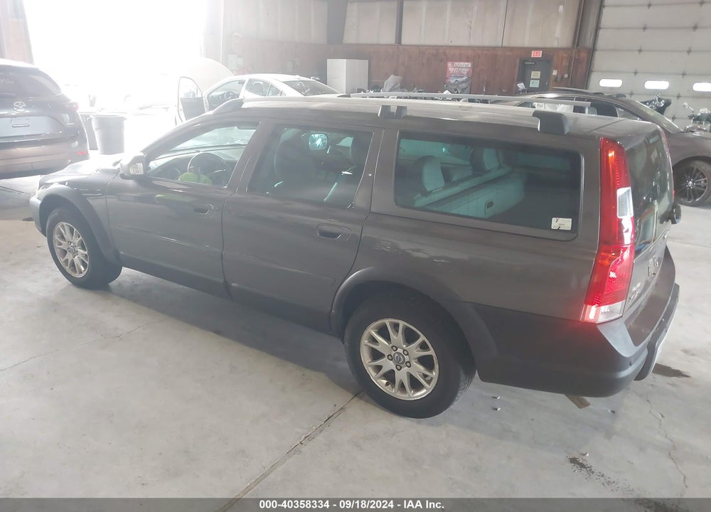 2007 VOLVO XC70 2.5T VIN: YV4SZ592071254924