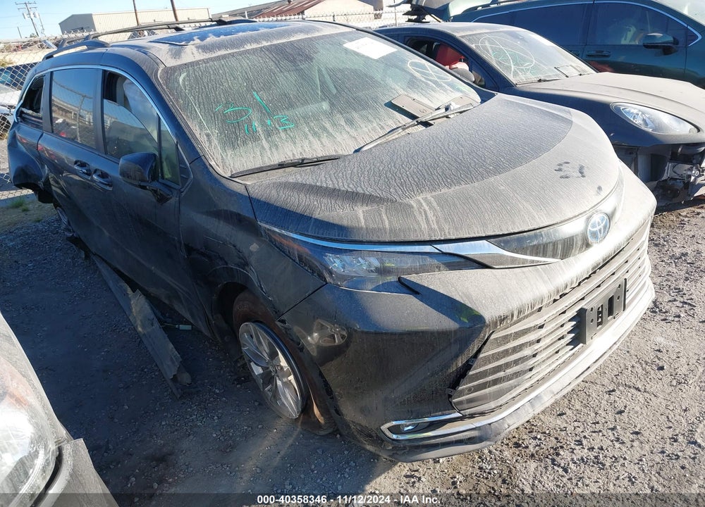 2024 TOYOTA SIENNA XLE VIN: 5TDJRKEC6RS197176