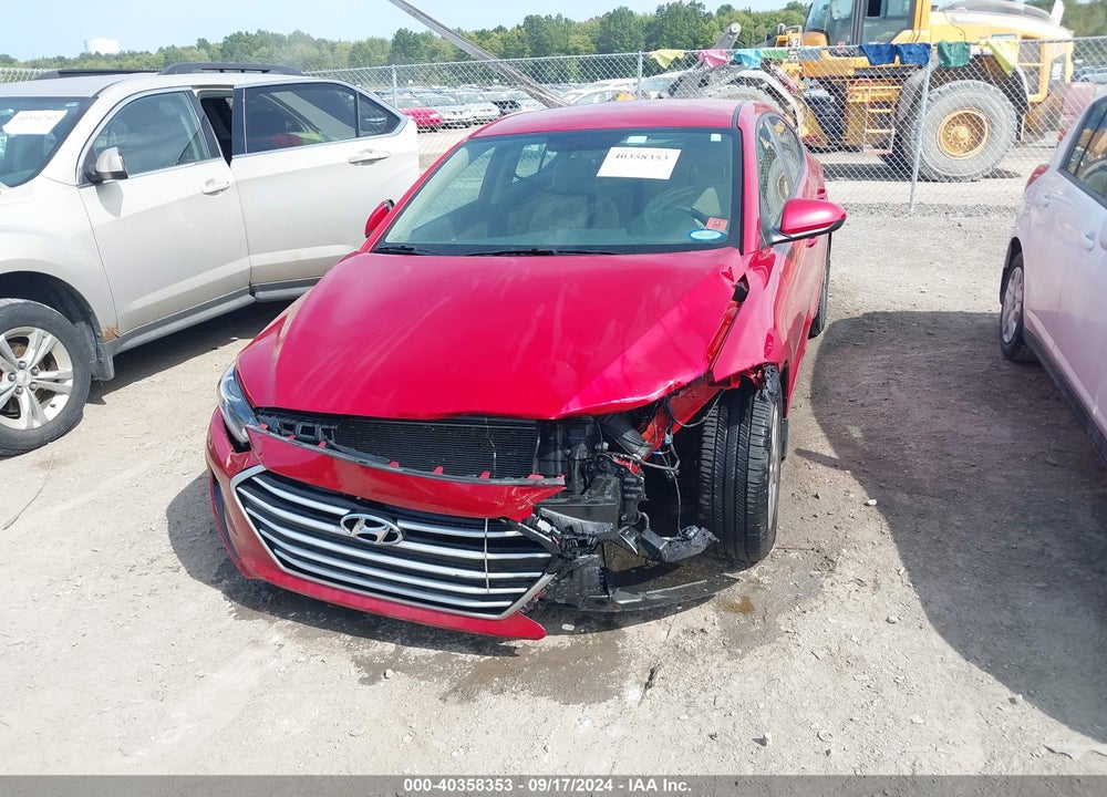 2018 HYUNDAI ELANTRA SEL VIN: 5NPD84LF0JH311482