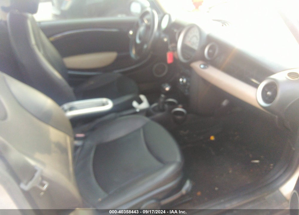 2013 MINI HARDTOP COOPER VIN: WMWSU3C53DT680743