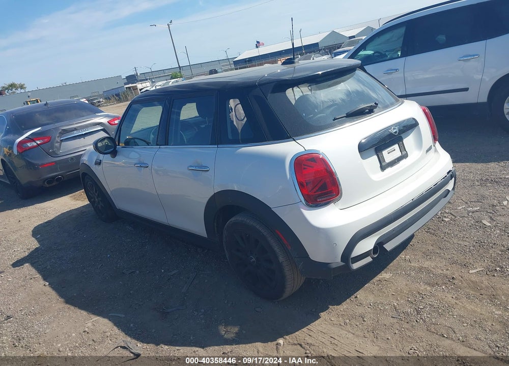 2023 MINI HARDTOP COOPER VIN: WMW33DK01P2T79840