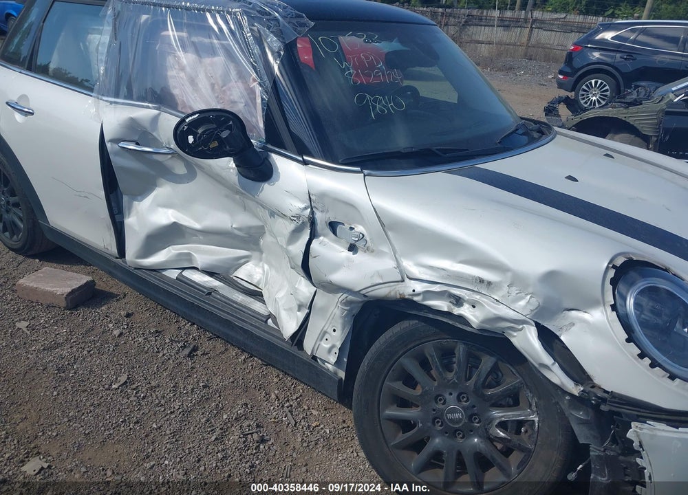 2023 MINI HARDTOP COOPER VIN: WMW33DK01P2T79840