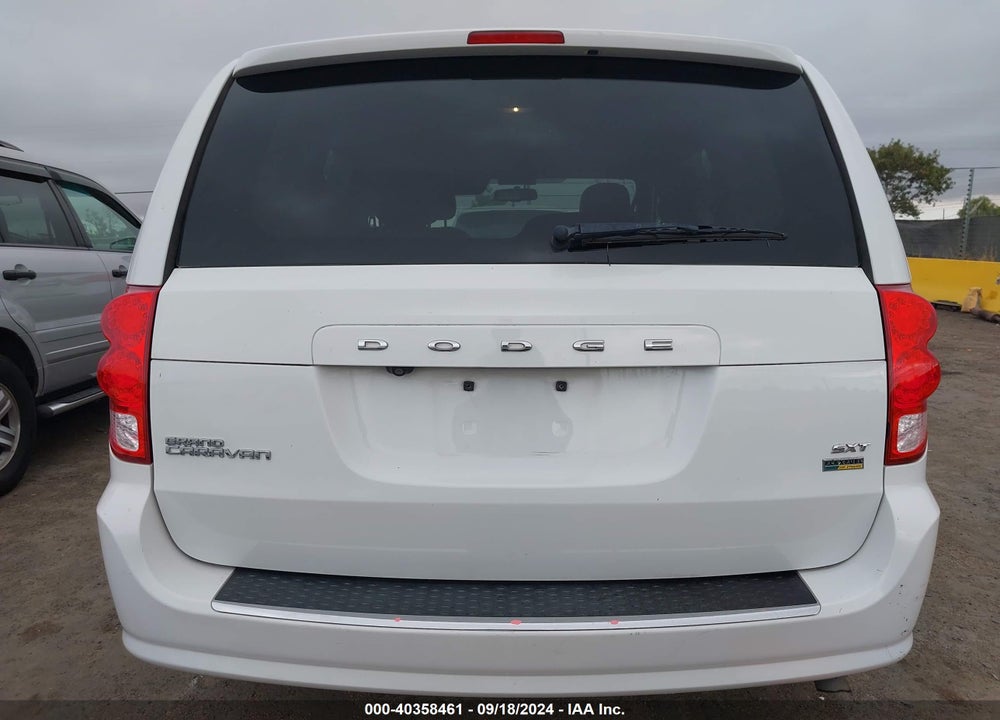 2017 DODGE GRAND CARAVAN SXT VIN: 2C4RDGCGXHR735650