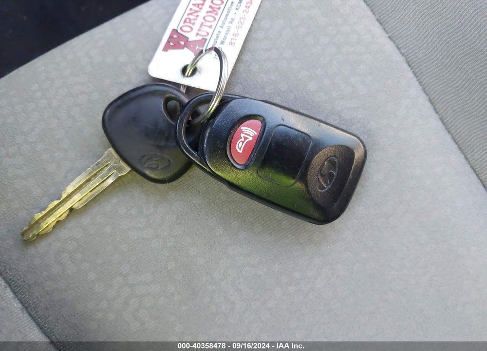 2010 HYUNDAI ELANTRA GLS VIN: KMHDU4AD9AU079429