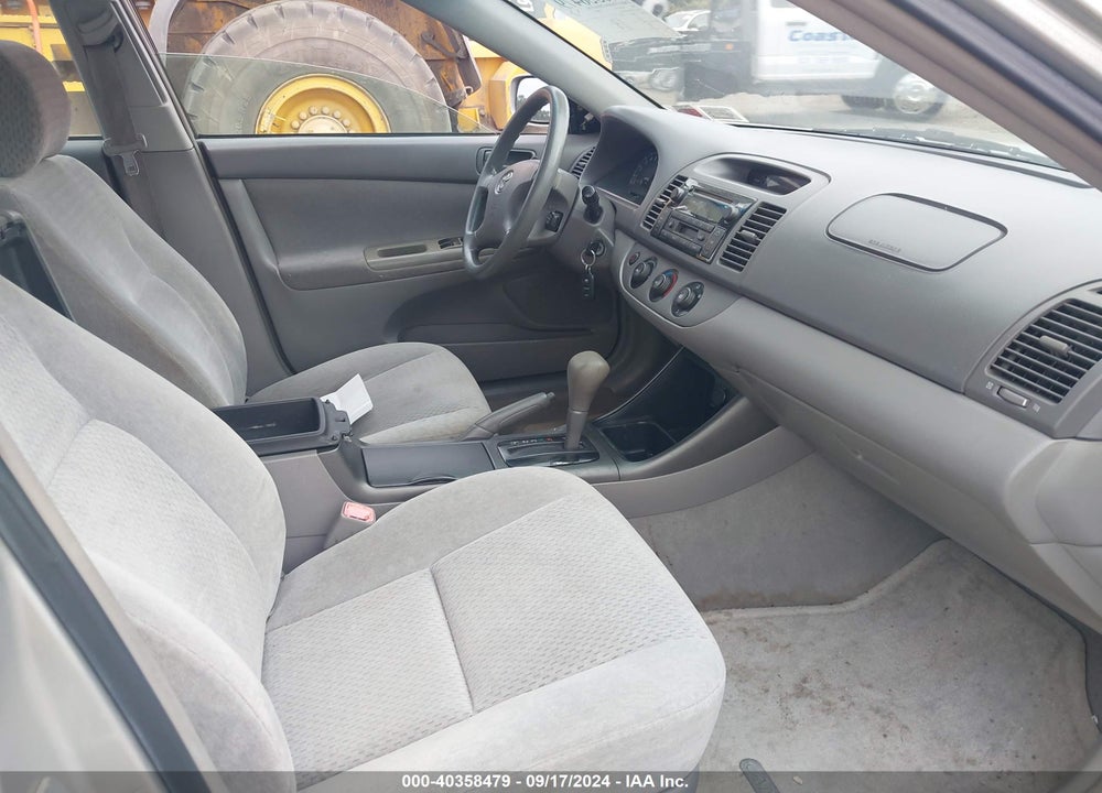 2004 TOYOTA CAMRY LE VIN: 4T1BE32K84U859972