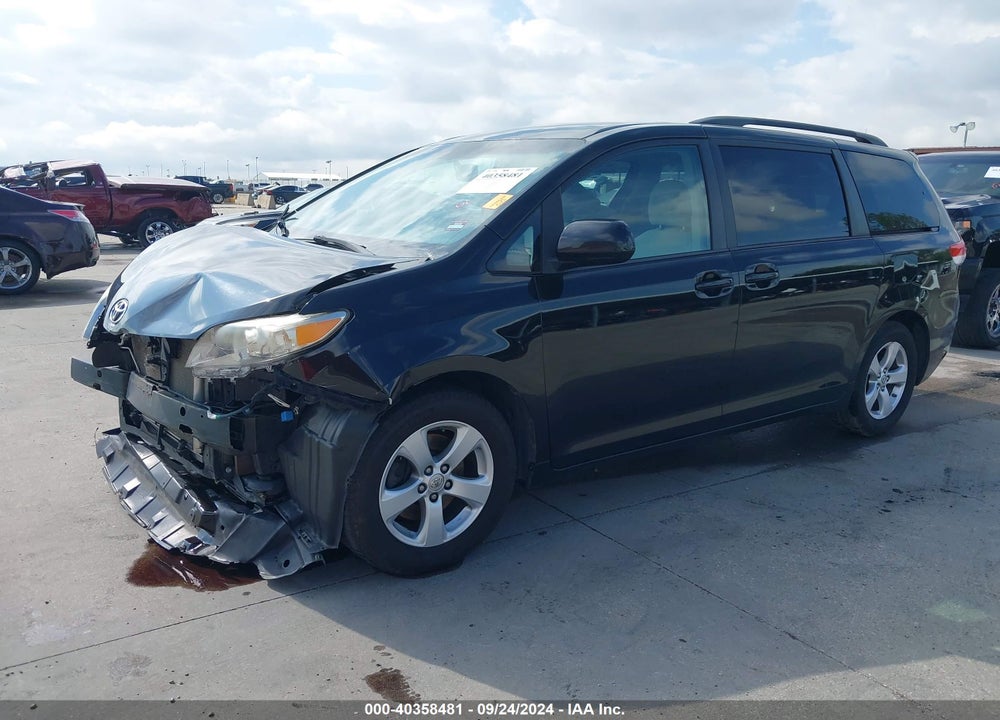 2013 TOYOTA SIENNA LE V6 8 PASSENGER VIN: 5TDKK3DC0DS363765