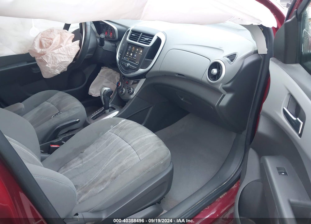 2018 CHEVROLET SONIC LT AUTO VIN: 1G1JD5SH4J4139558