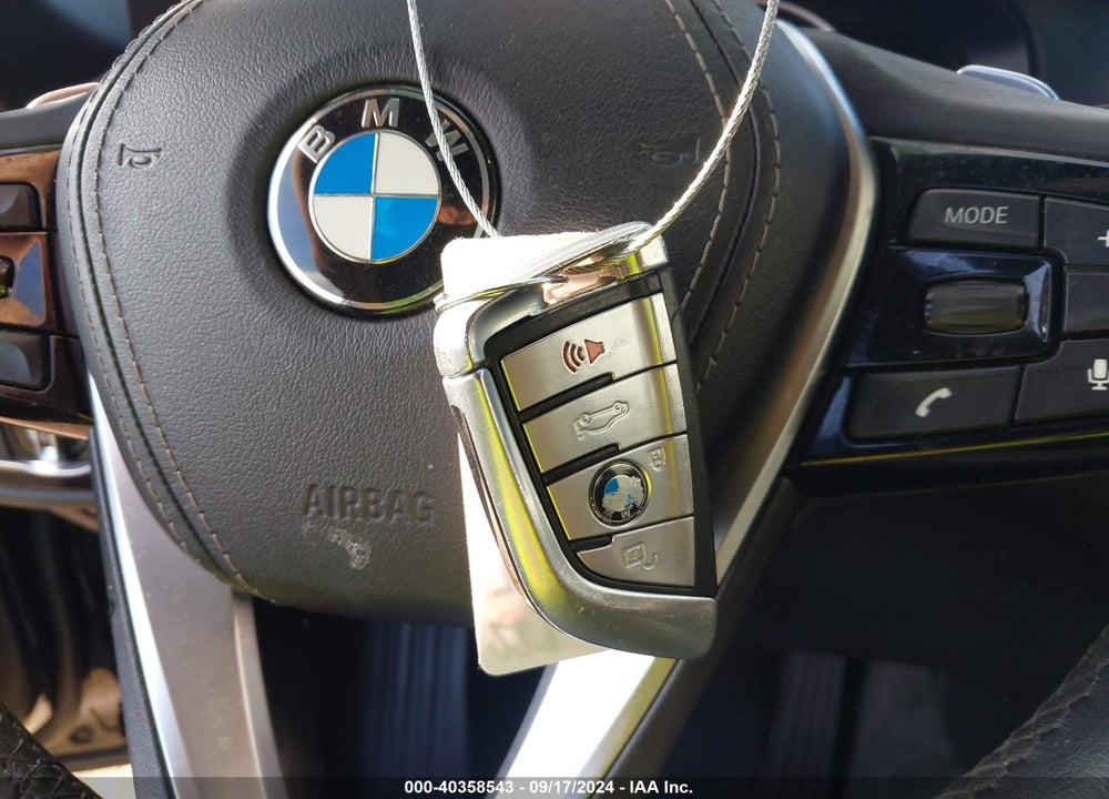 2018 BMW 530E IPERFORMANCE VIN: WBAJA9C5XJB250961