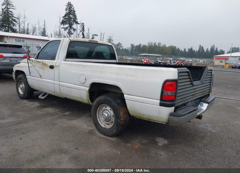1998 DODGE RAM 2500 ST VIN: 3B7KC26W0WM225175