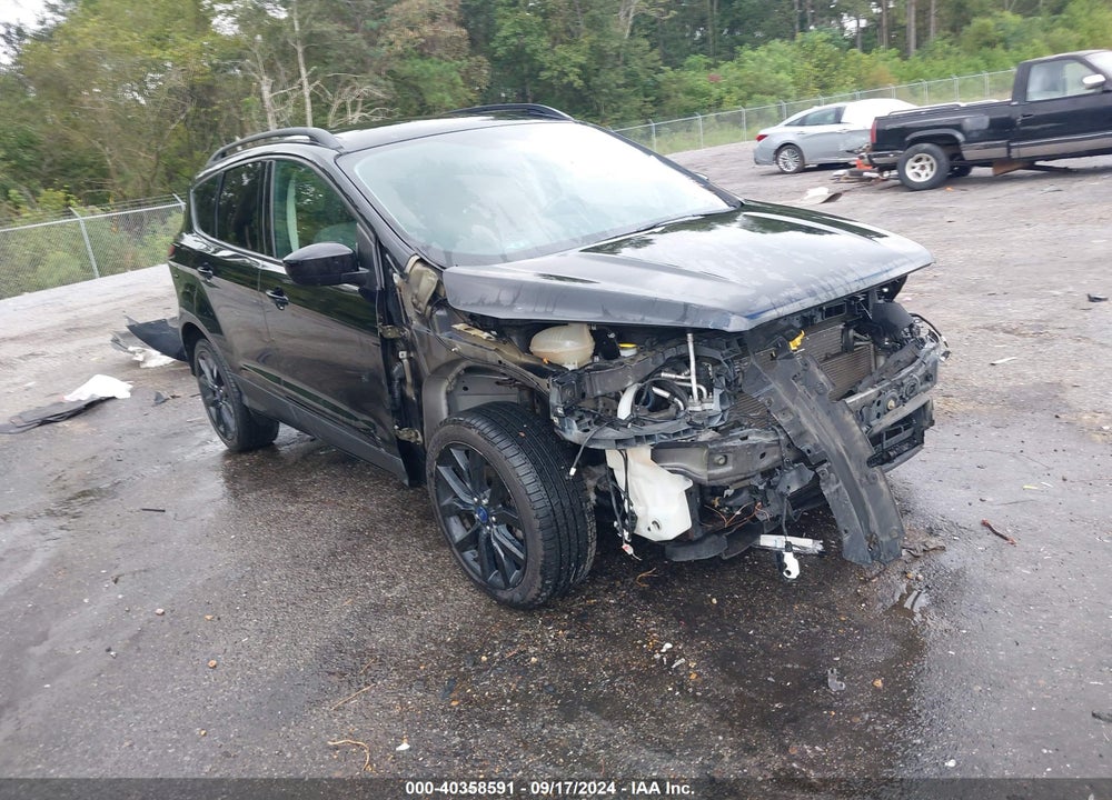2017 FORD ESCAPE SE VIN: 1FMCU0GD9HUC86537