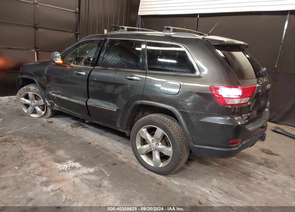 2011 JEEP GRAND CHEROKEE OVERLAND VIN: 1J4RR6GG9BC744159